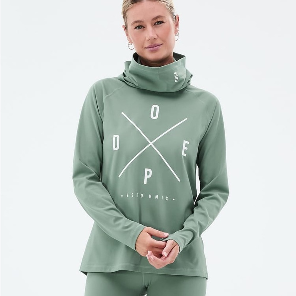 DOPE Snuggle FW21 Base Layer Top Women Faded Green Size M EUC